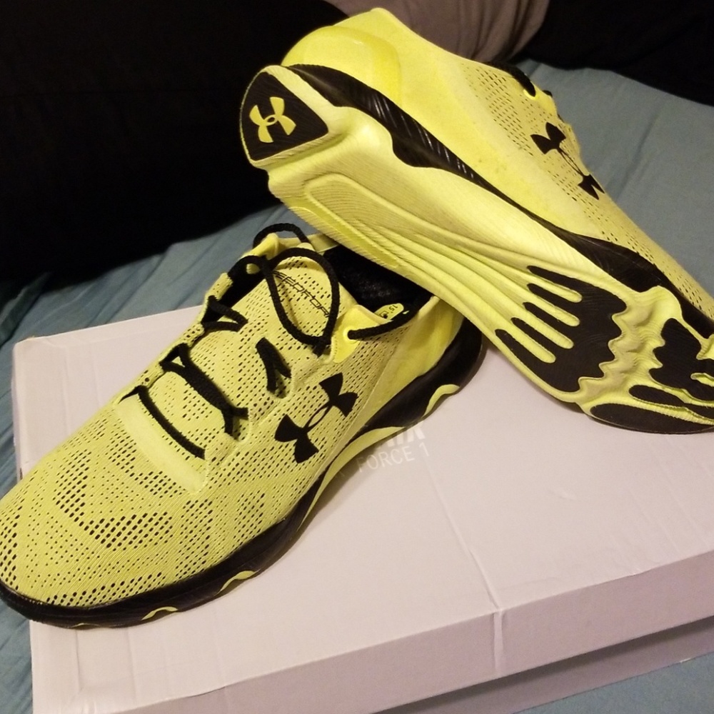 Mens Under Armour speedform
